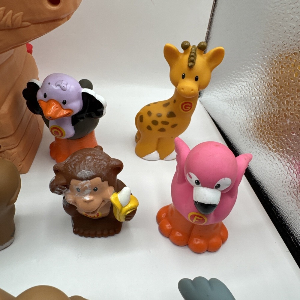 2004 Fisher Price Little People Animal A-Z Alphabet Zoo 24pcs plus Cave - Picture 4 of 8